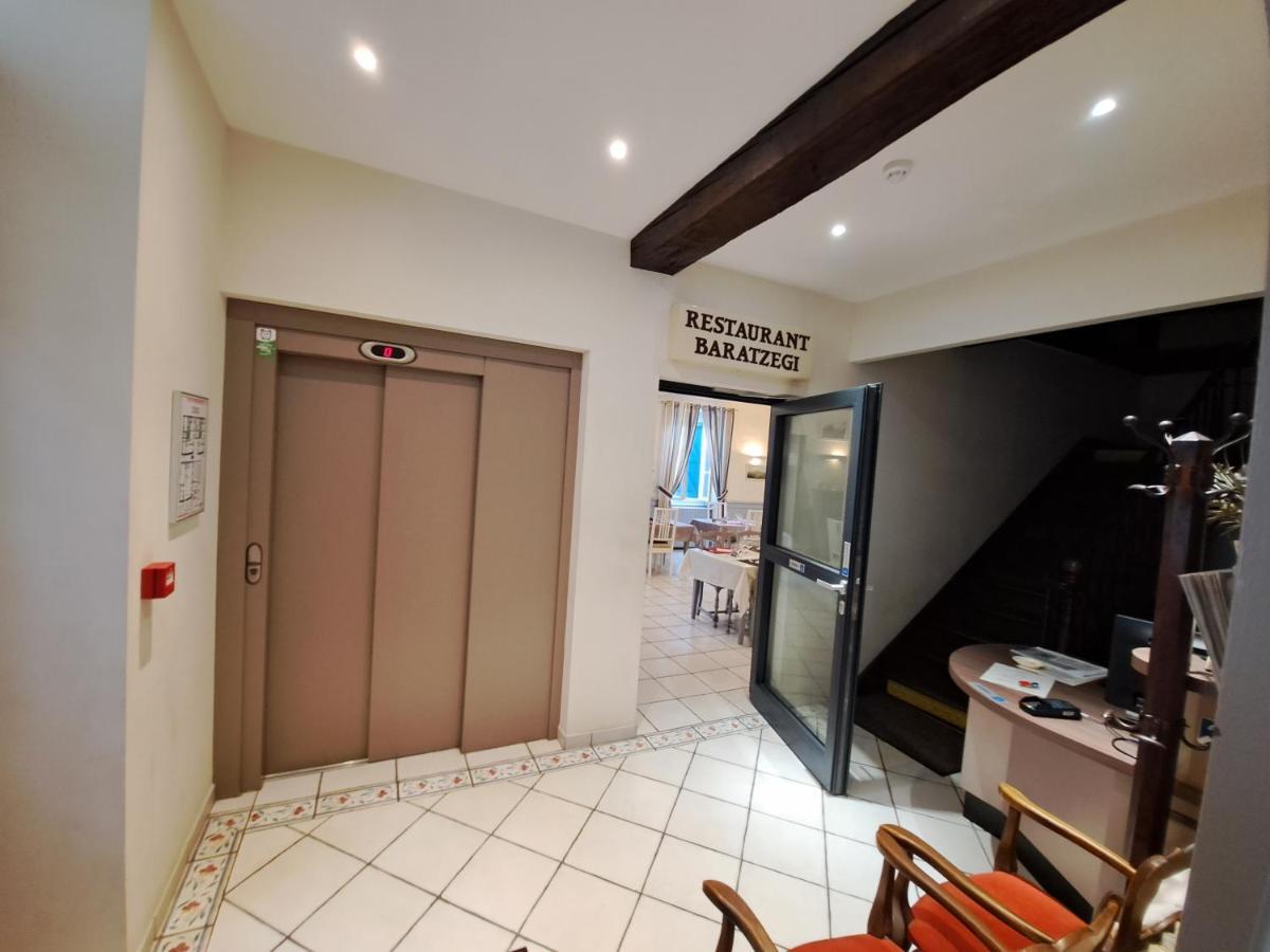 Hotel De La Poste Tardets-Sorholus Ngoại thất bức ảnh