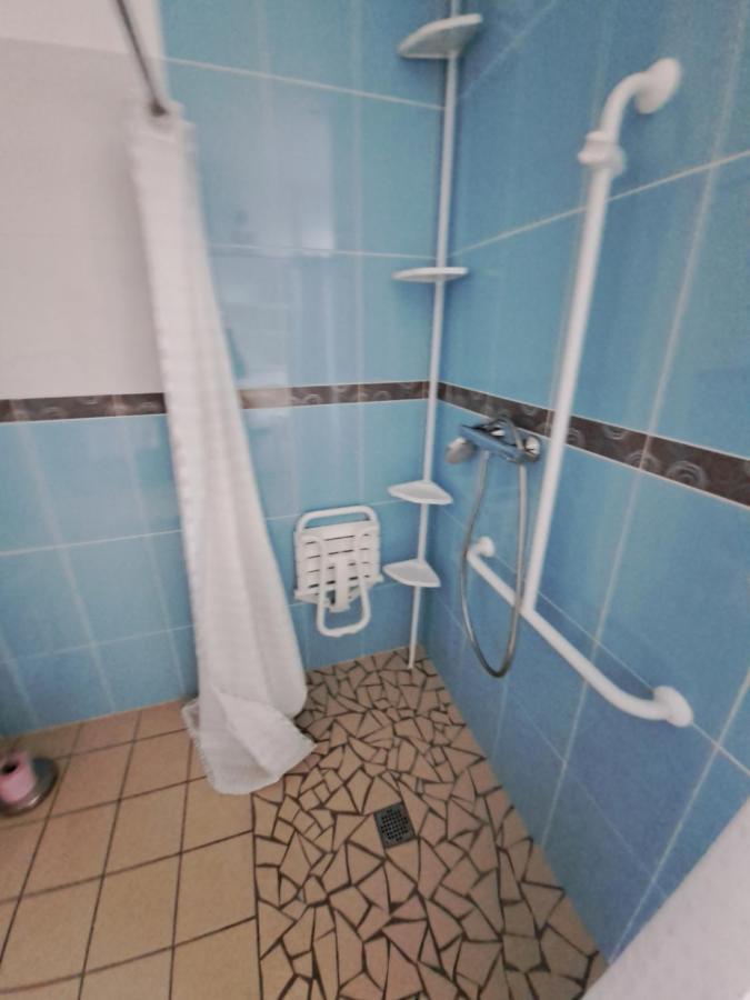 Hotel De La Poste Tardets-Sorholus Ngoại thất bức ảnh