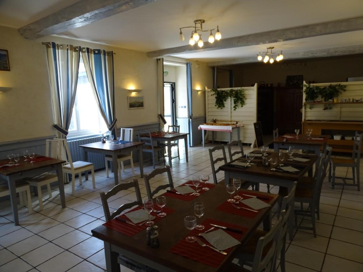 Hotel De La Poste Tardets-Sorholus Ngoại thất bức ảnh
