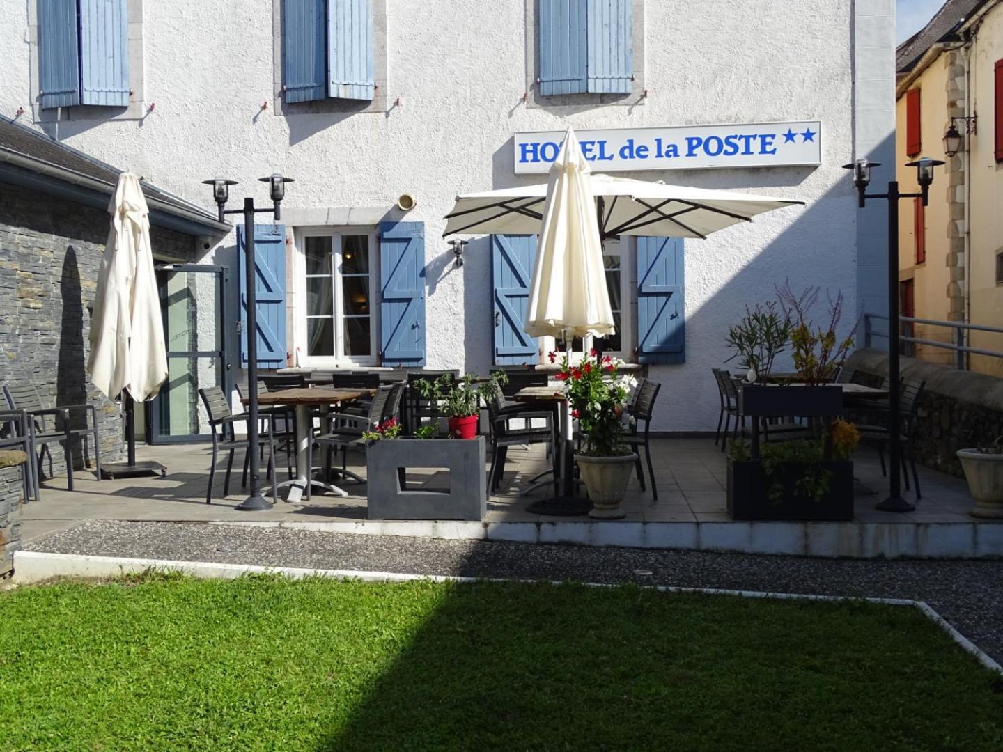 Hotel De La Poste Tardets-Sorholus Ngoại thất bức ảnh
