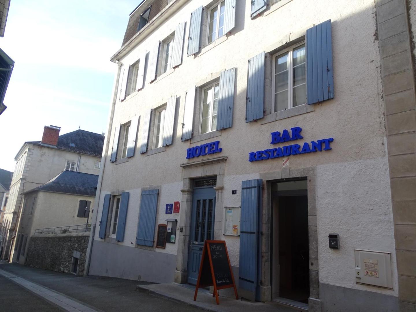 Hotel De La Poste Tardets-Sorholus Ngoại thất bức ảnh